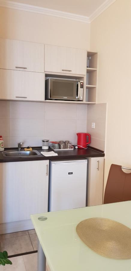 Rozsa Apartmanhaz แซแก็ด ภายนอก รูปภาพ