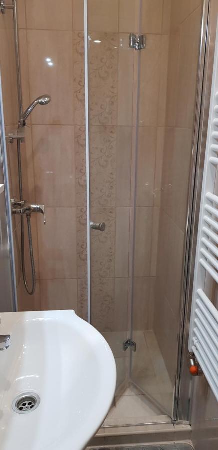 Rozsa Apartmanhaz แซแก็ด ภายนอก รูปภาพ