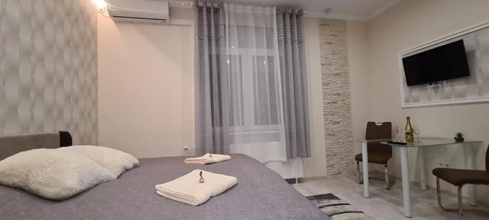 Rozsa Apartmanhaz แซแก็ด ภายนอก รูปภาพ